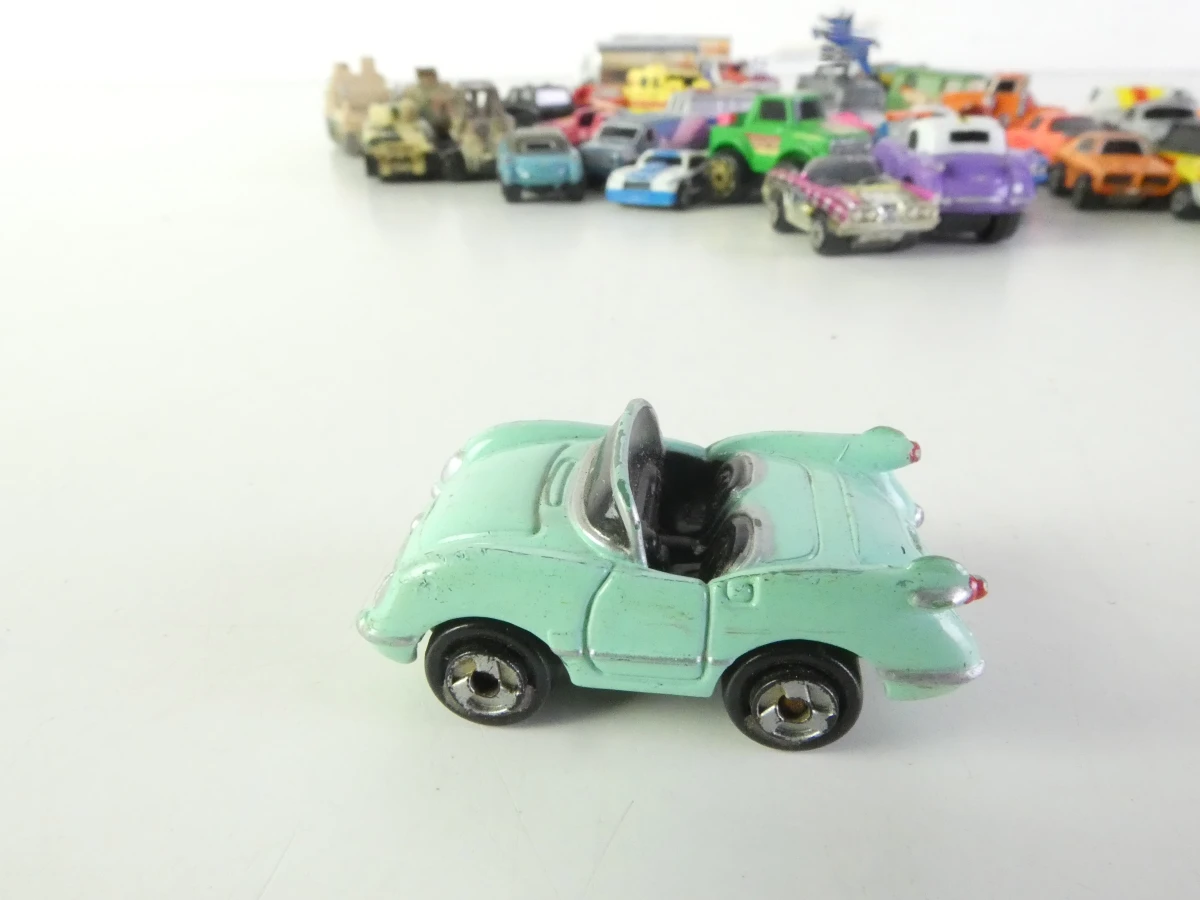 Galoob Micro Machines speelset met voertuigen en militaire basis - foto 39