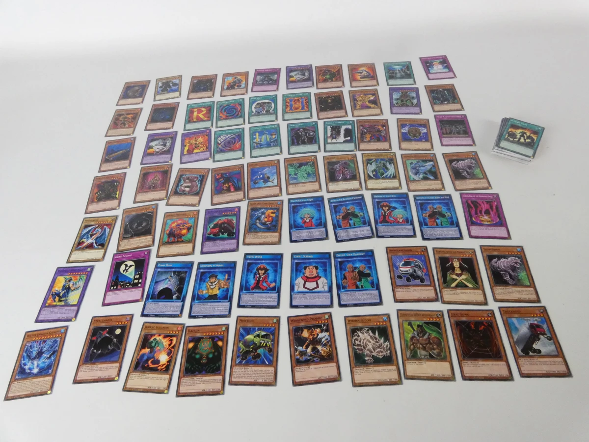 Yu-Gi-Oh! Trading Card Game sets met speelmatten en kaarten - foto 18