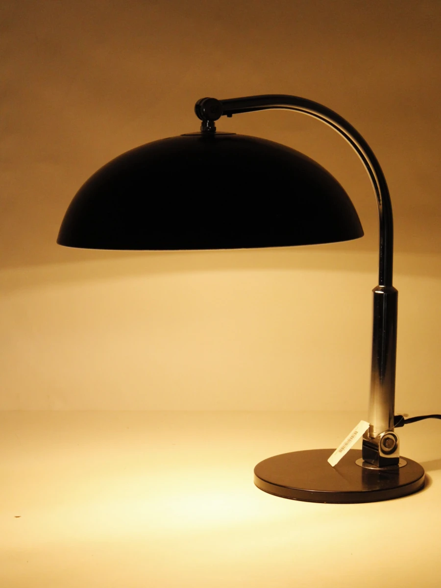 Hala - model 144 tafellamp - naar ontwerp H.Th.J.A. Busquet - foto 9