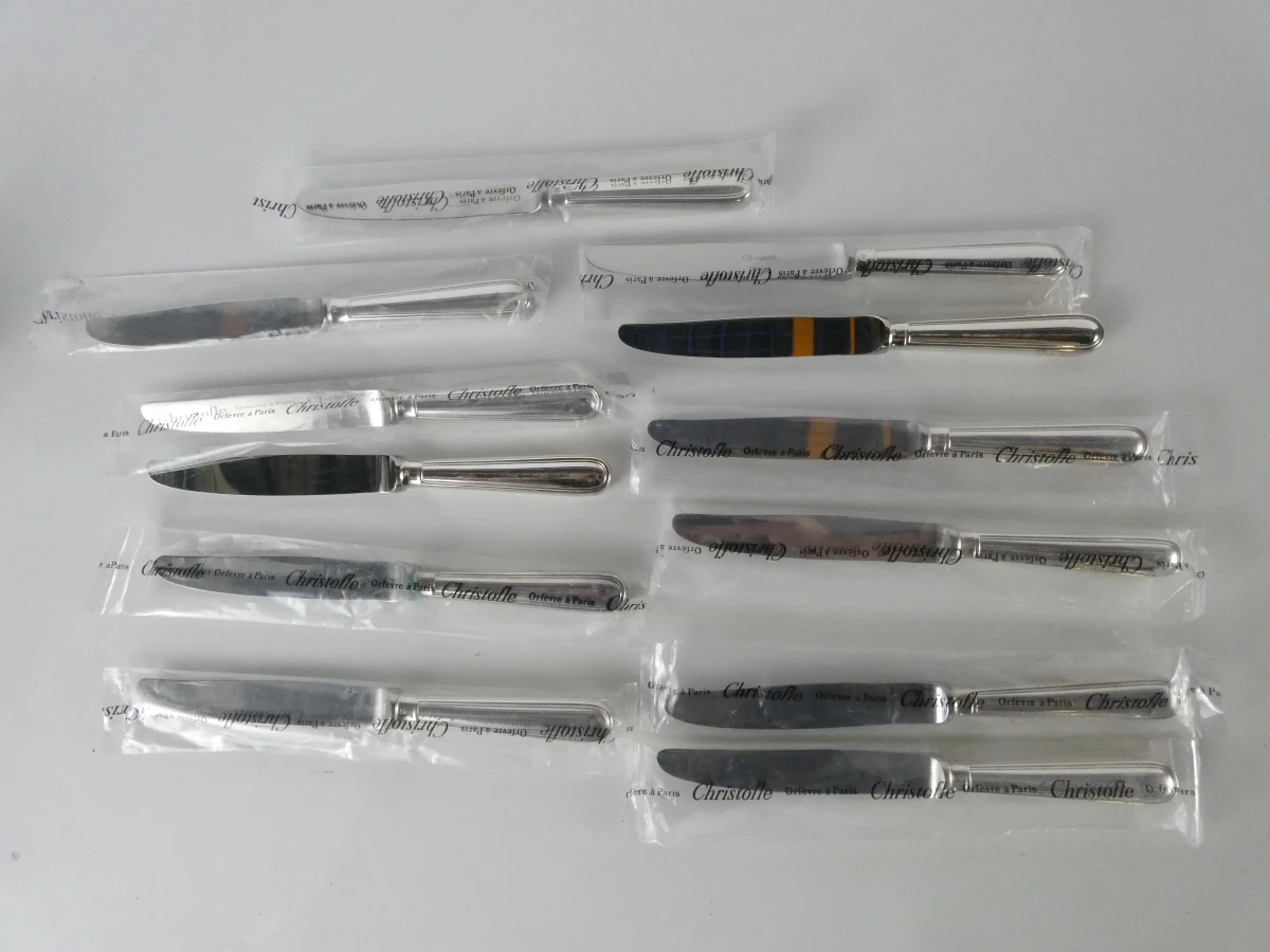 Set van 12 verzilverde tafelmessen - Christofle - foto 2