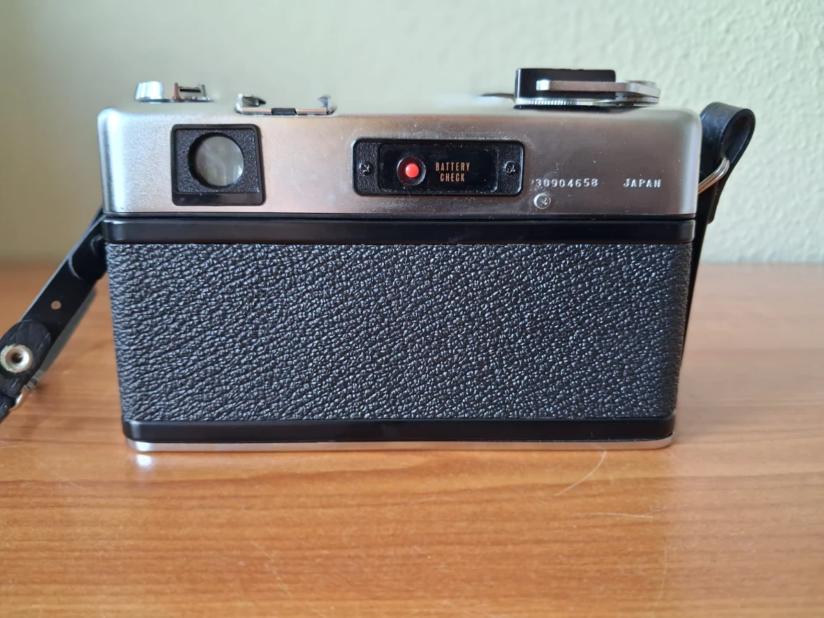 Yashica Electro 35 vintage camera met hoes - foto 3