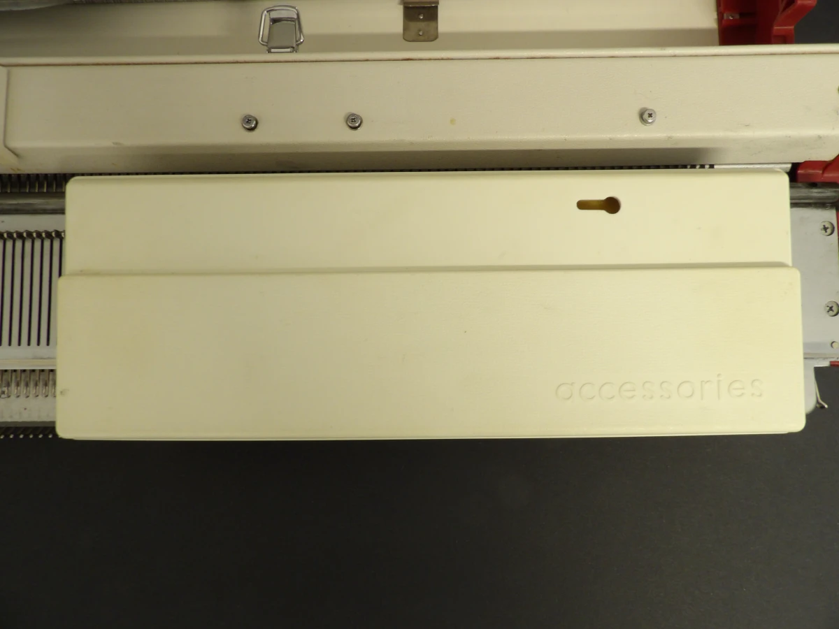 "Empisal Knitmaster" breimachine (model 305 Automatic) - foto 7