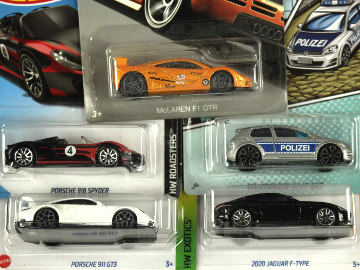 Hot Wheels lot van 38 diverse modellen - foto 11