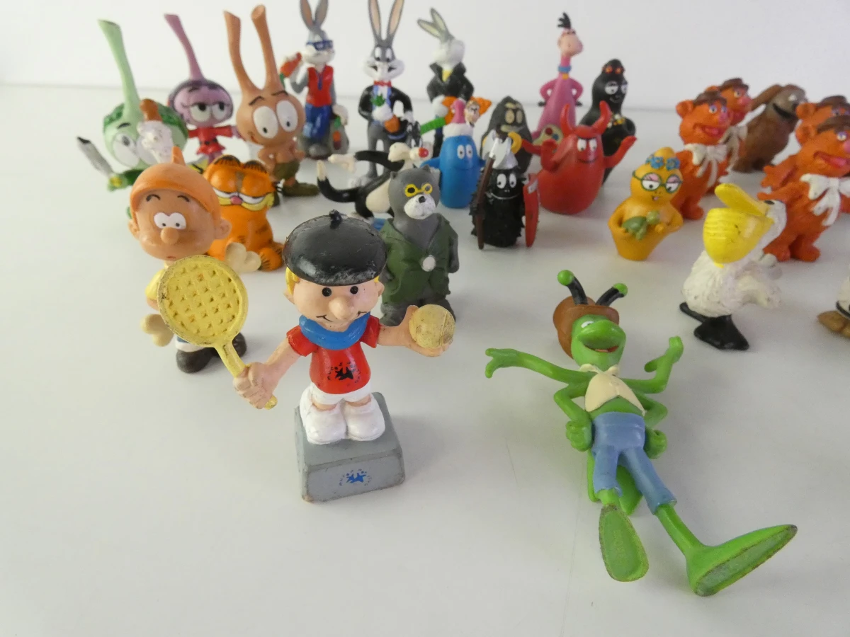 Set vintage cartoon figuurtjes van diverse karakters - foto 5