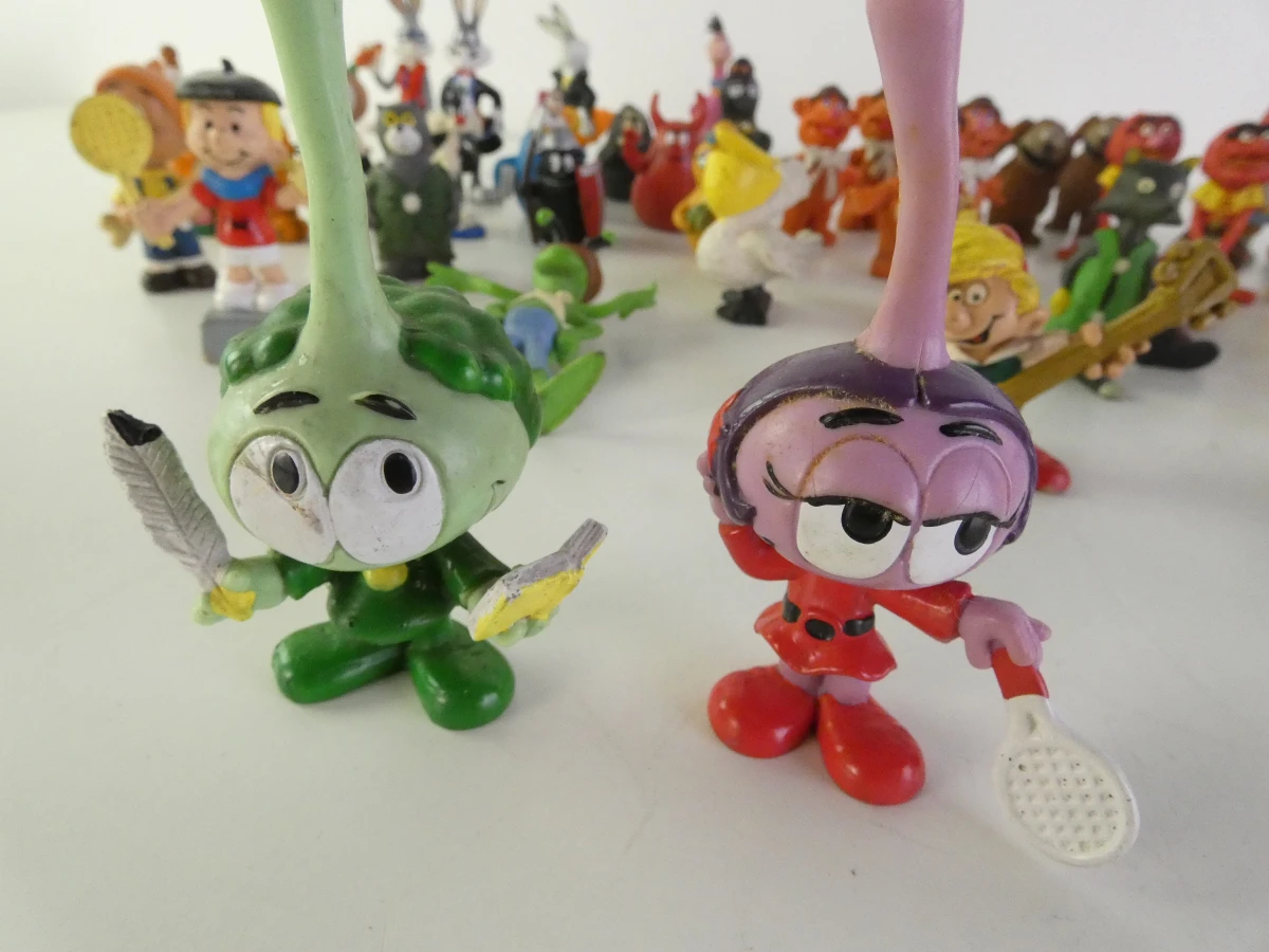 Set vintage cartoon figuurtjes van diverse karakters - foto 7