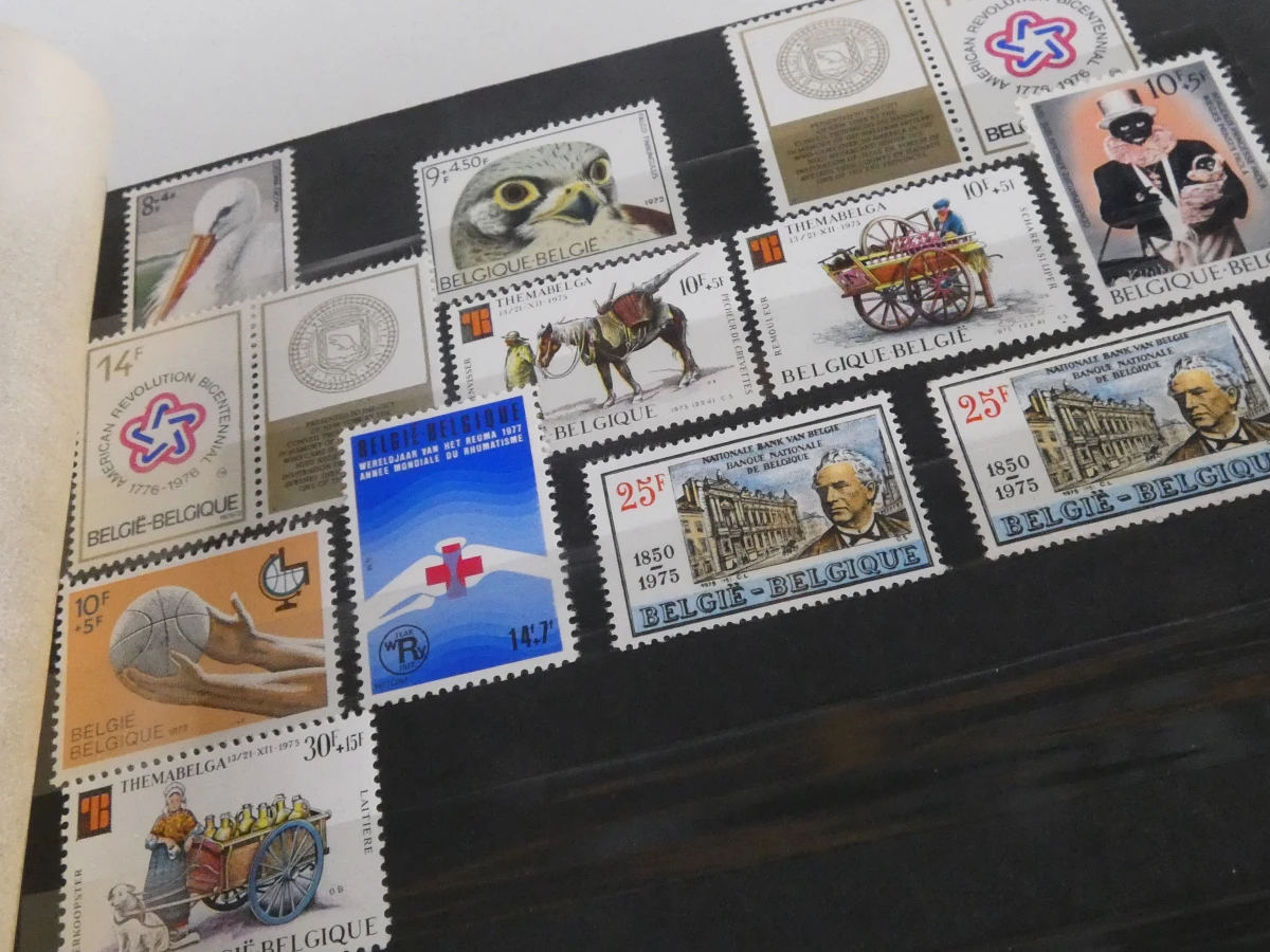 Filatelistische Collectie: Luxe Jaarboeken, FDC's & Klassiek België - foto 6