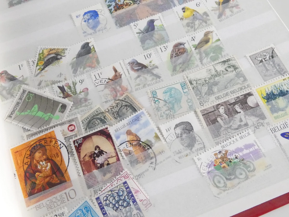 Filatelistische Collectie: Luxe Jaarboeken, FDC's & Klassiek België - foto 8
