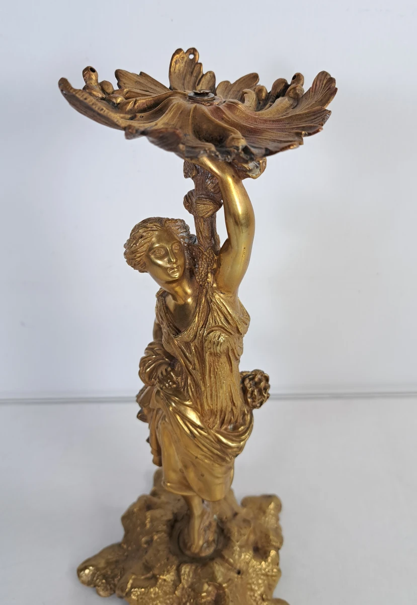 Gouden kaarsenhouder met vrouwelijk figuur - foto 2