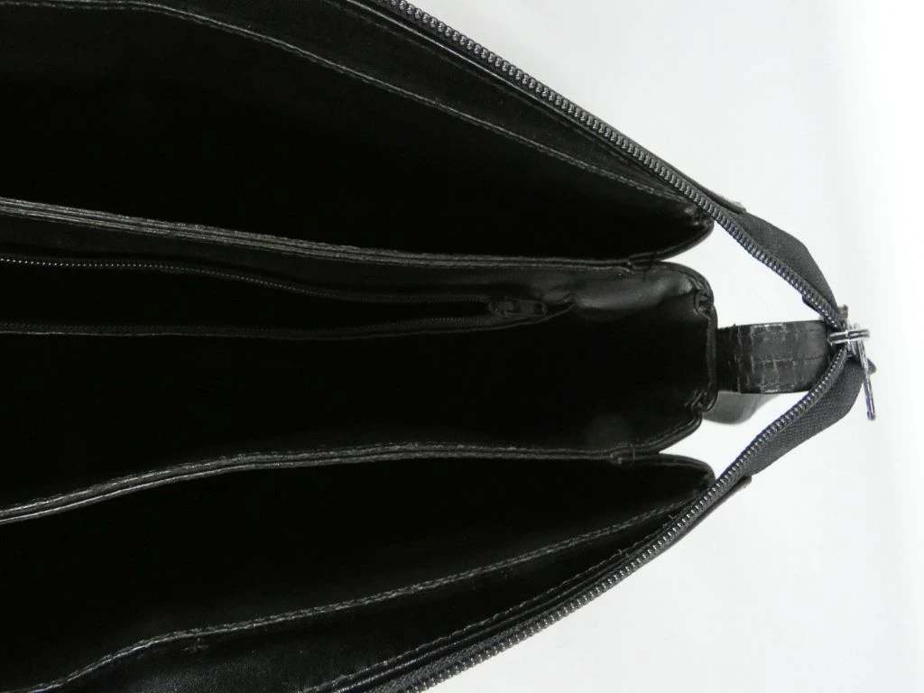 Longchamp zwarte schoudertas met goudkleurig logo - foto 11