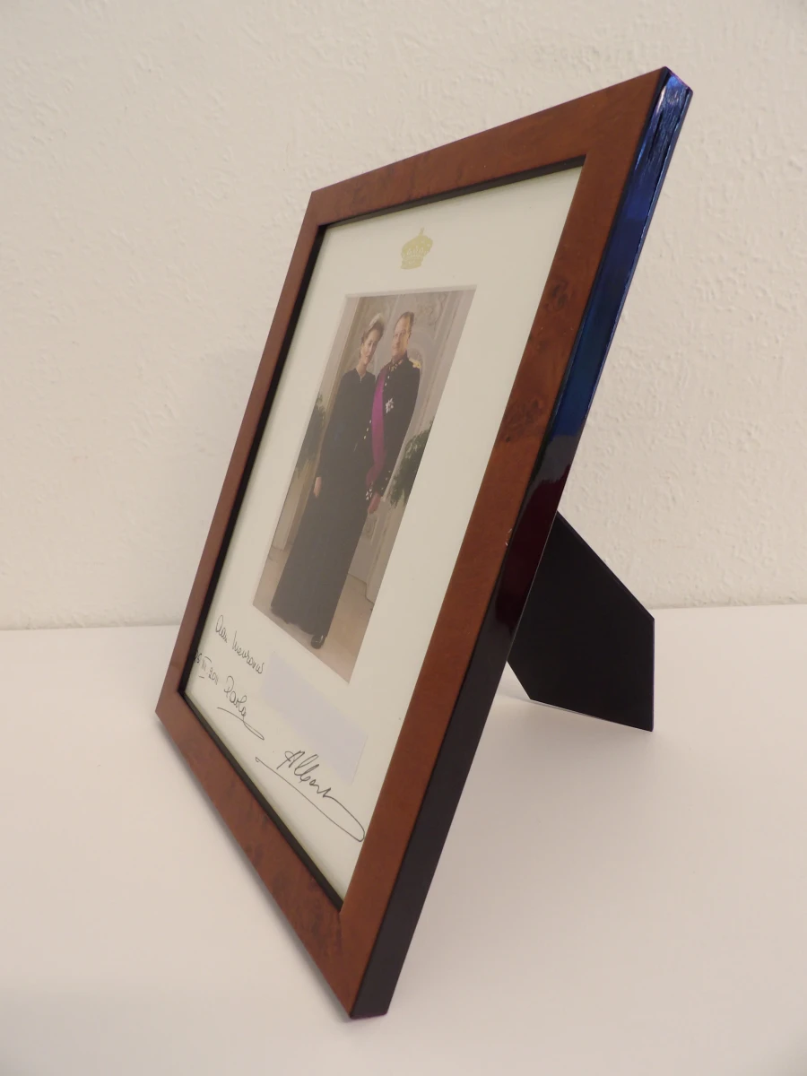 Gesigneerde foto in presentatiekader koning Albert II en koningin Paola - foto 5