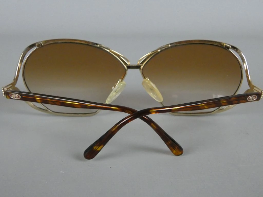 Christian Dior zonnebril model 2499 met goudkleurig montuur en bruine glazen - foto 7