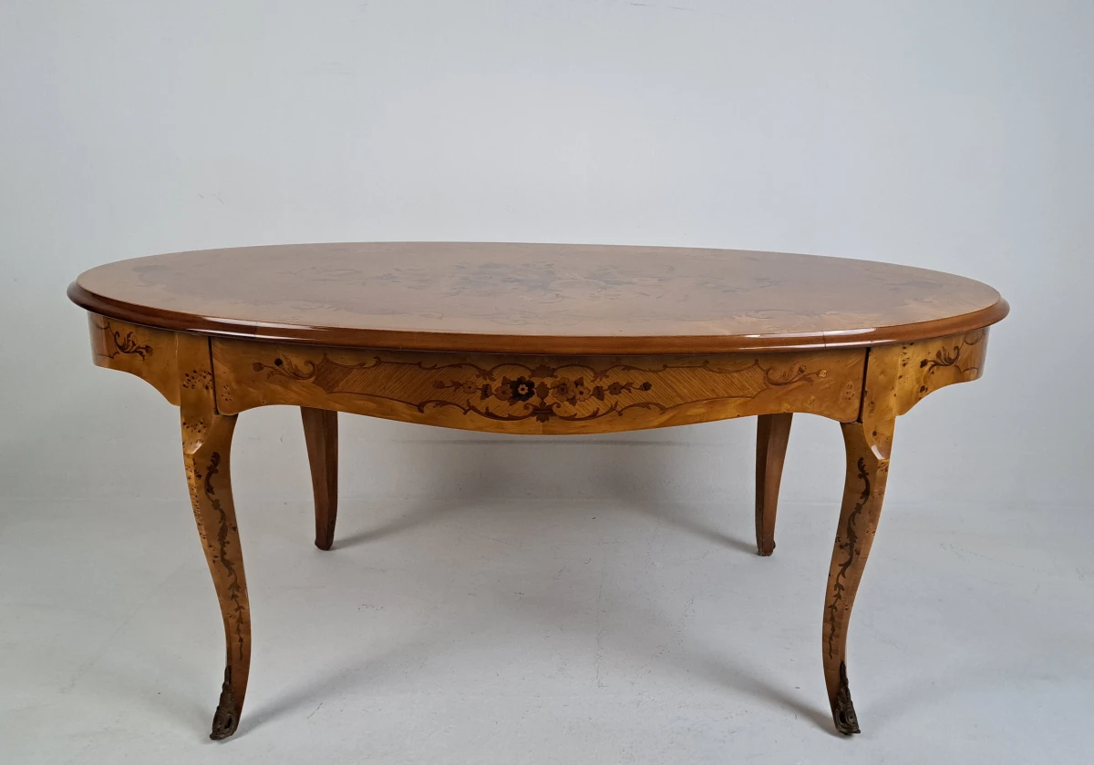 Ovale houten salontafel met bloemeninleg - foto 2