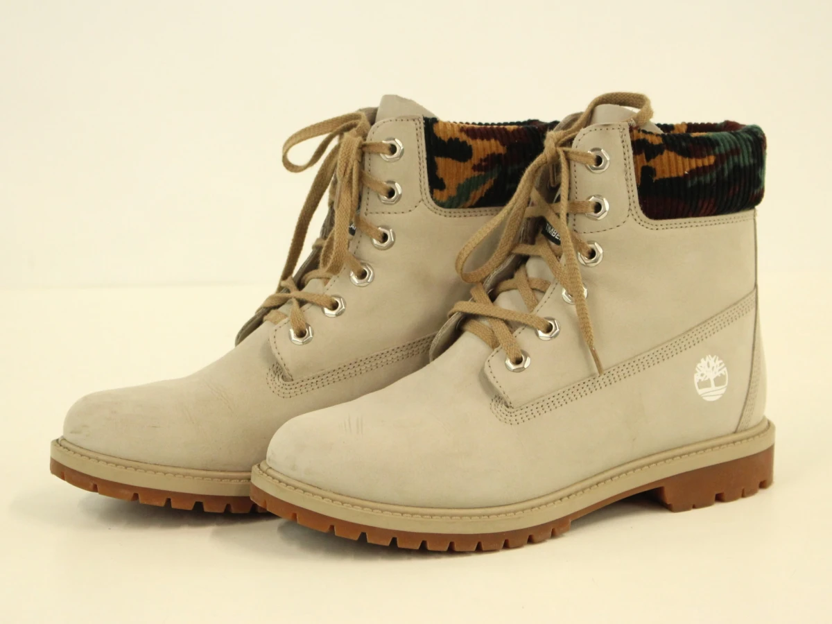 Timberland veterboots in beige met camouflage velours detail - maat 39 - foto 3