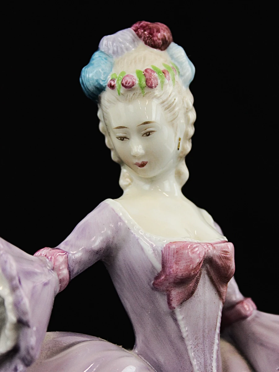 Franklin Porcelain  Marianne 'The Minuet  hand painted fine porcelain Museum of costume 1980 - foto 5