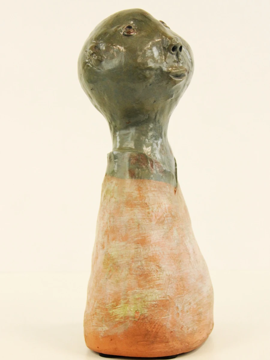 Charmant terracotta beeld - dromerige figuur in zalm en groen/grijs - 40,5 cm - foto 6