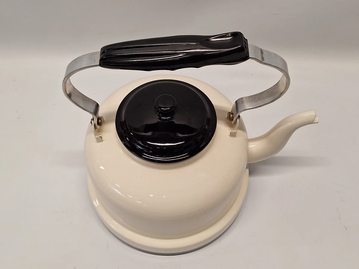 Retro Edy Super set met waterketel en koffiepot in crèmekleur en zwart - foto 4