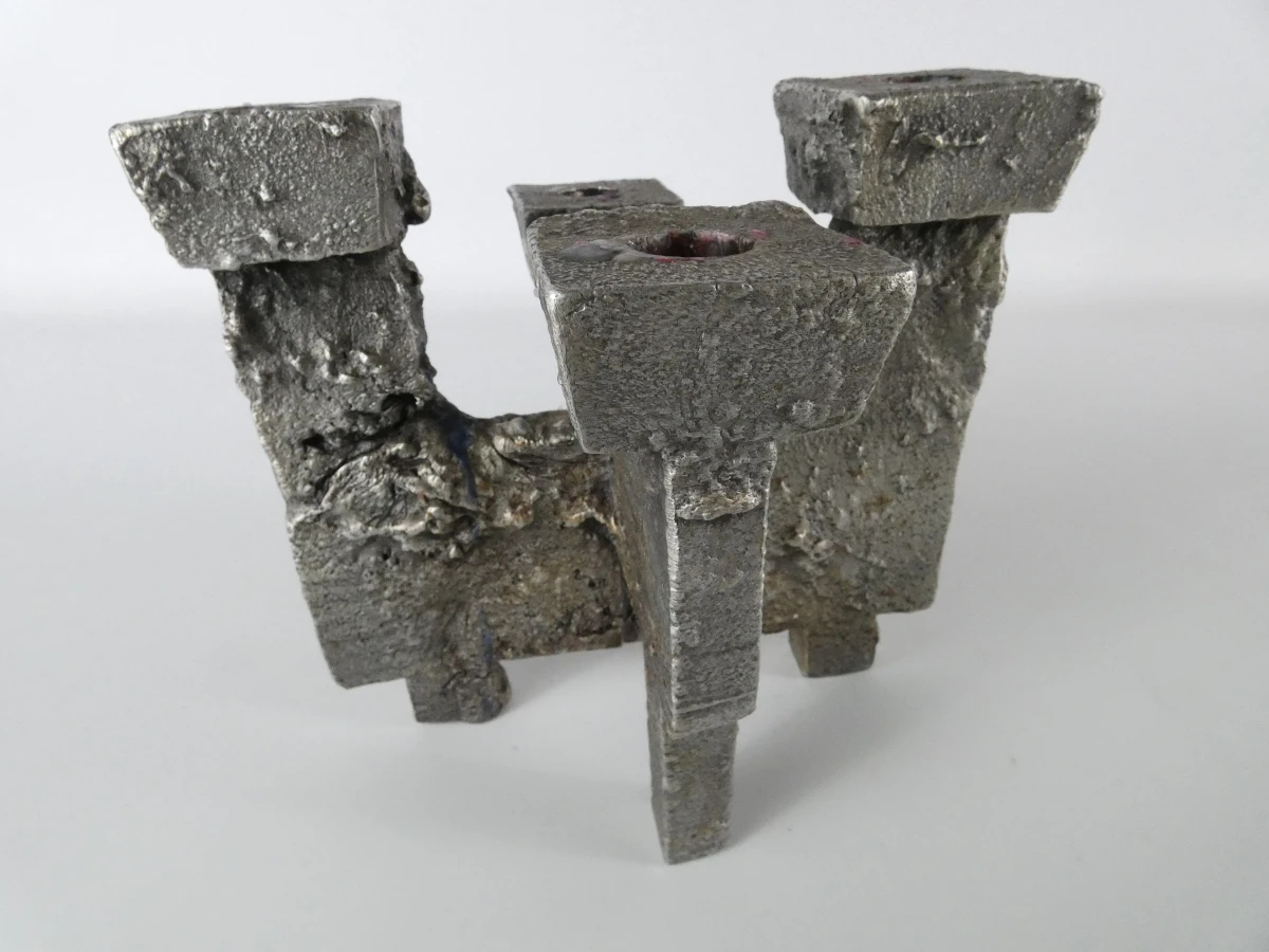 Brutalistische metalen kandelaar - Willy Ceysens - foto 2