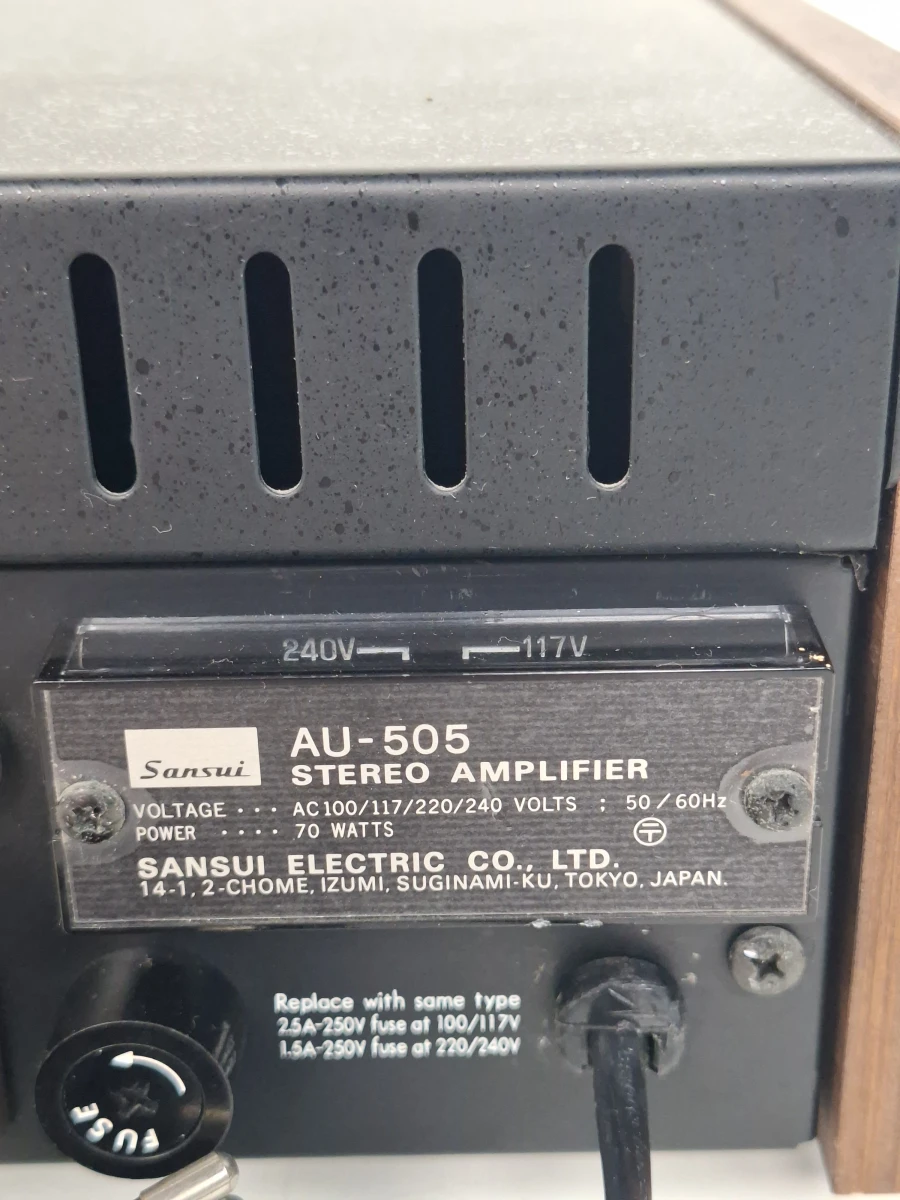 Prachtige Vintage Sansui AU-505 Solid-State Stereo Versterker – Klassieke High-End Audio! - foto 4