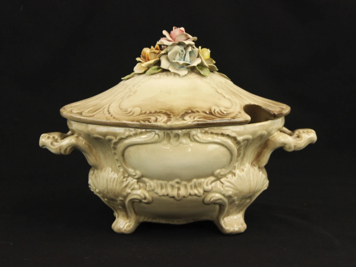 Italiaans keramisch soepservies in Capodimonte-/Bassano-stijl - foto 7