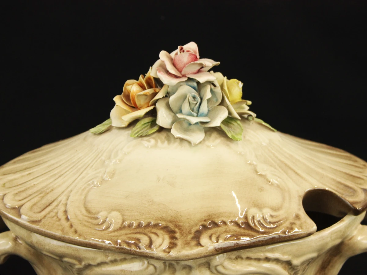 Italiaans keramisch soepservies in Capodimonte-/Bassano-stijl - foto 8