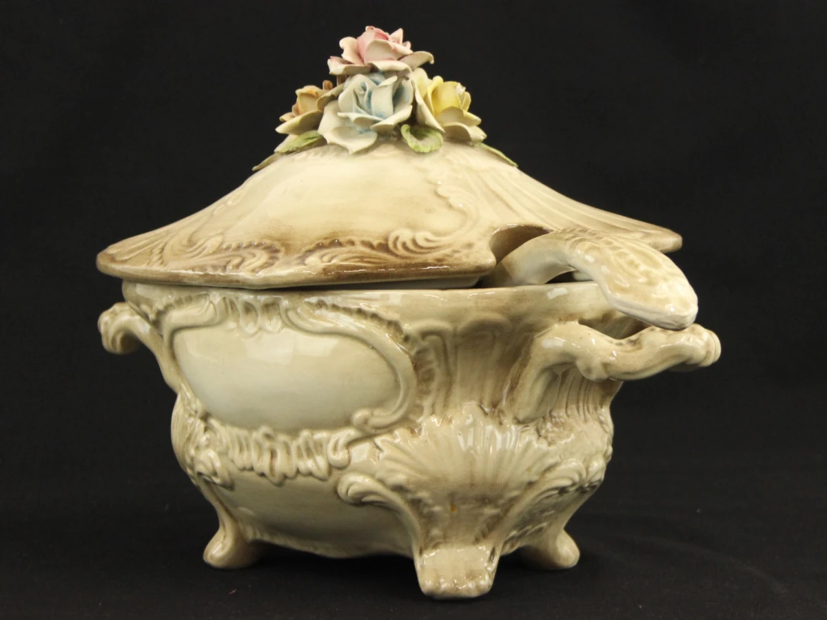Italiaans keramisch soepservies in Capodimonte-/Bassano-stijl - foto 10