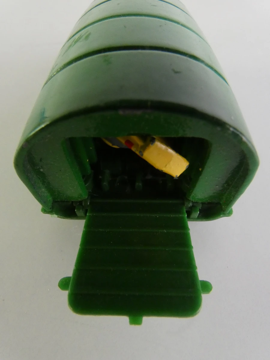 Vintage Thunderbirds Lot (1992 Matchbox & 2004 WT Ventura) – Voertuigen & Figuren - foto 18