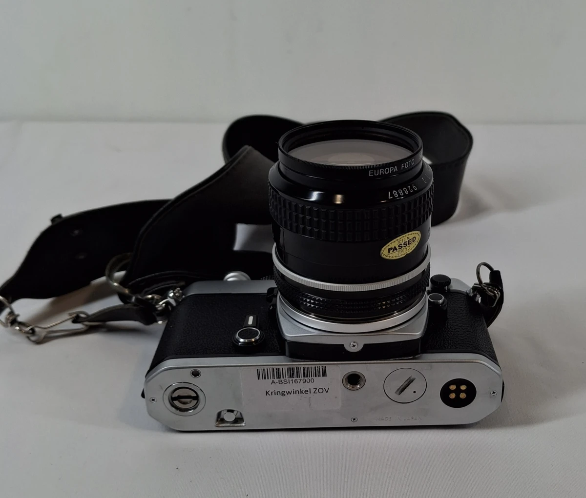 Nikon FM analoge spiegelreflexcamera met lens en draagriem - foto 5