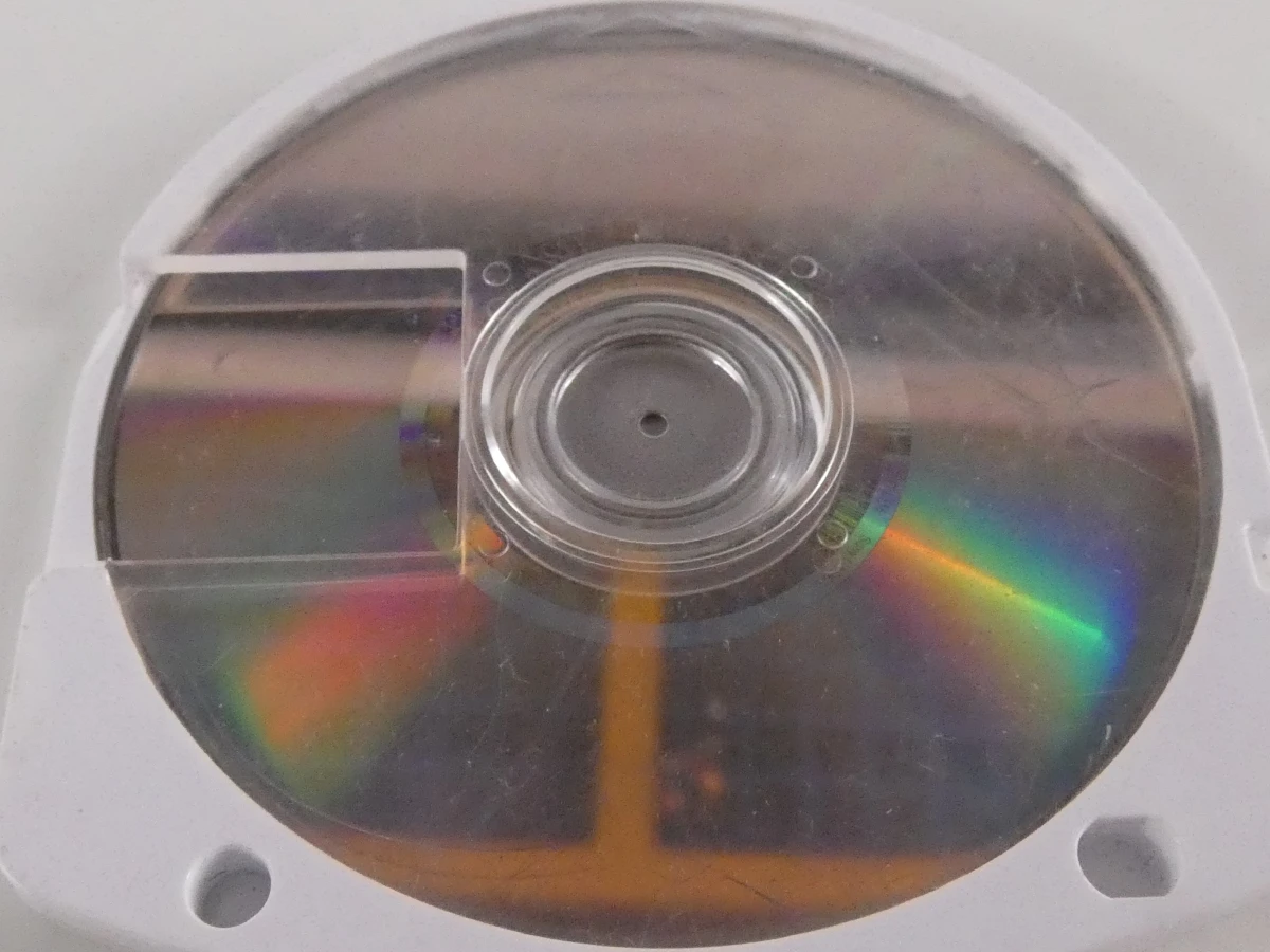 Set van 6 PSP-spellen met hoes en handleiding - foto 12
