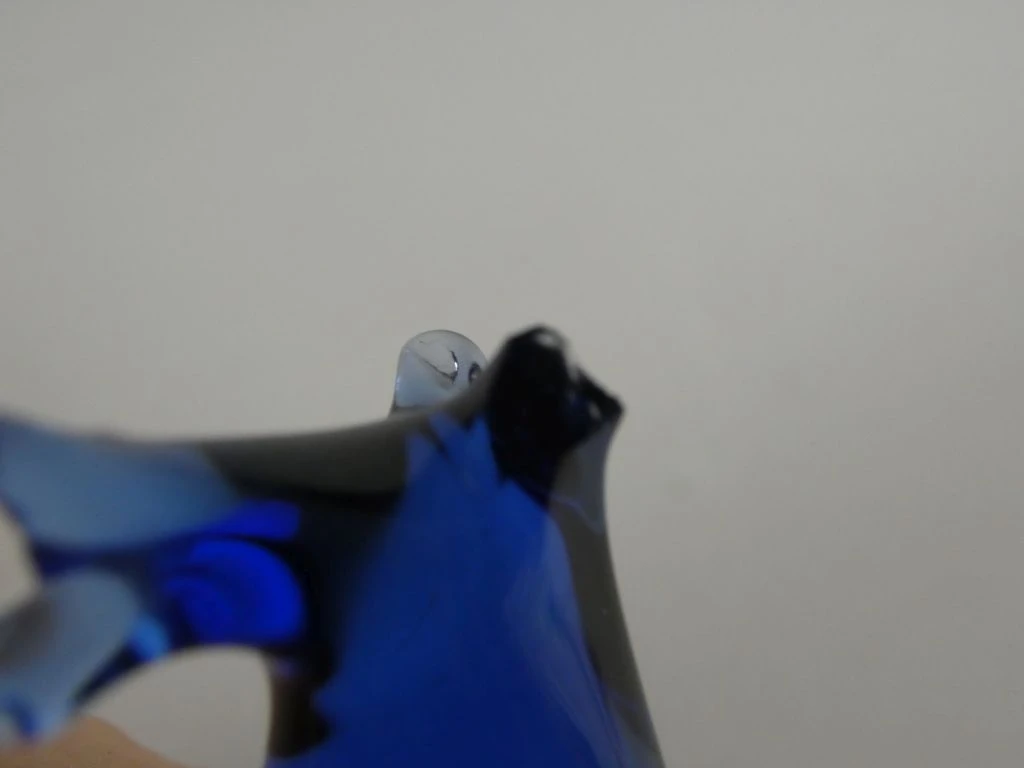 Blauwe glazen beeldje van een kat - foto 4