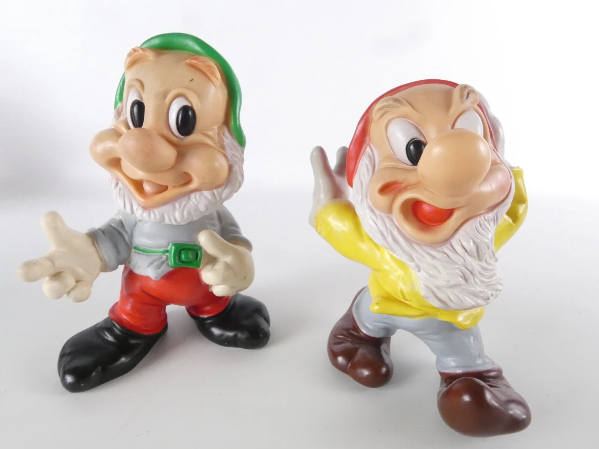 Vintage lot van 11 kunststof figuren - foto 10