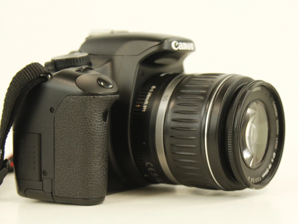 Canon EOS 450D digitale spiegelreflexcamera met lens , batterij oplader en kipling camera tas - foto 6