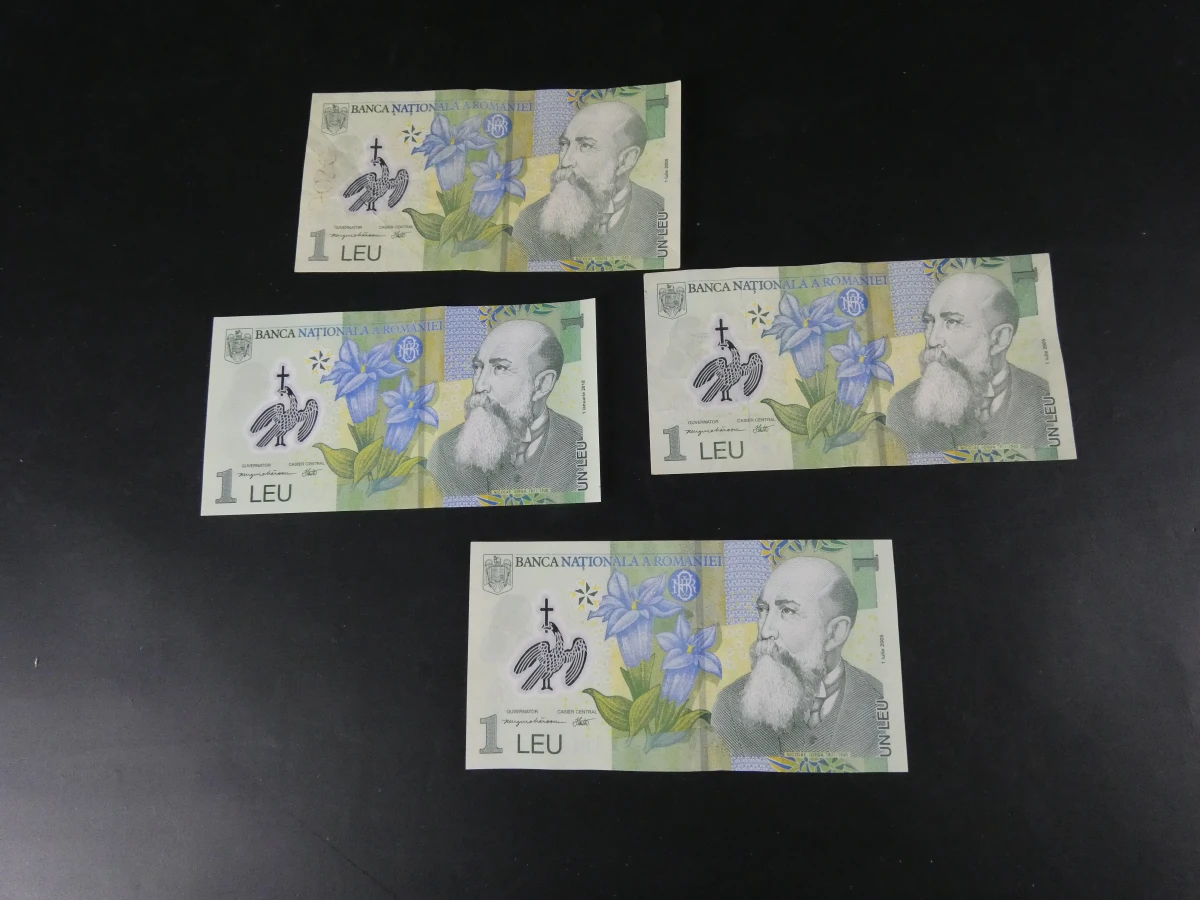 Verzameling oude buitenlandse bankbiljetten - foto 11