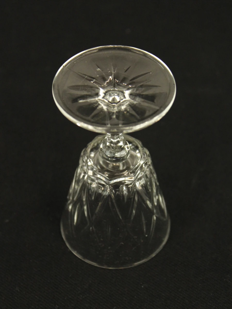 Set van 5 vintage  kristallen likeurglazen met geslepen patroon - foto 5