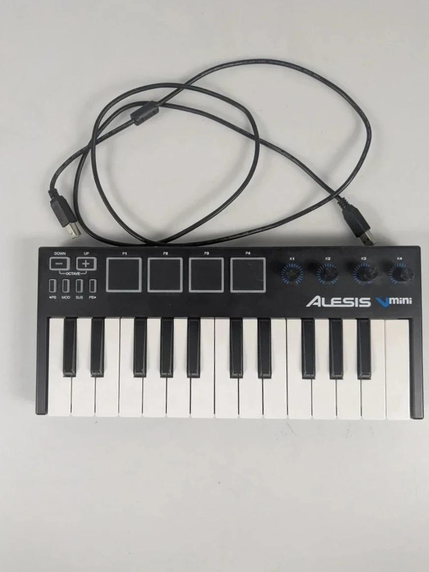 Alesis Vmini MIDI keyboard controller met kabel en handleiding - foto 4
