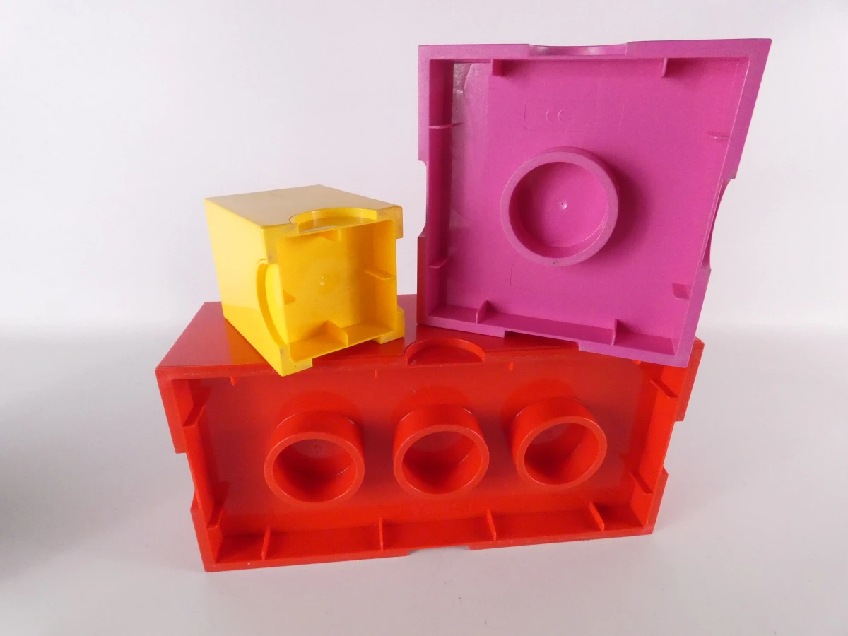 LEGO verzameling – Skatepark, Piratenvlot, Paradisa strandset & 3 grote opbergdozen - foto 4