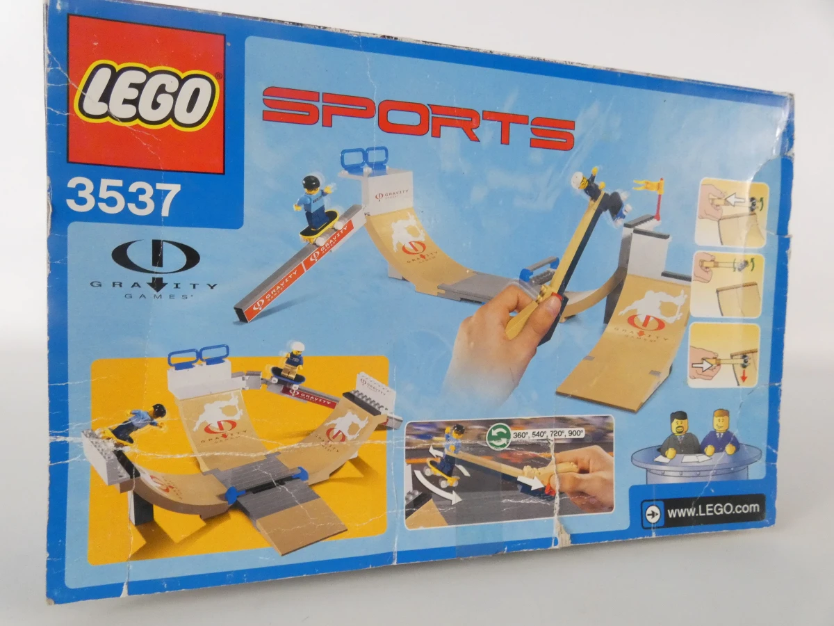 LEGO verzameling – Skatepark, Piratenvlot, Paradisa strandset & 3 grote opbergdozen - foto 11