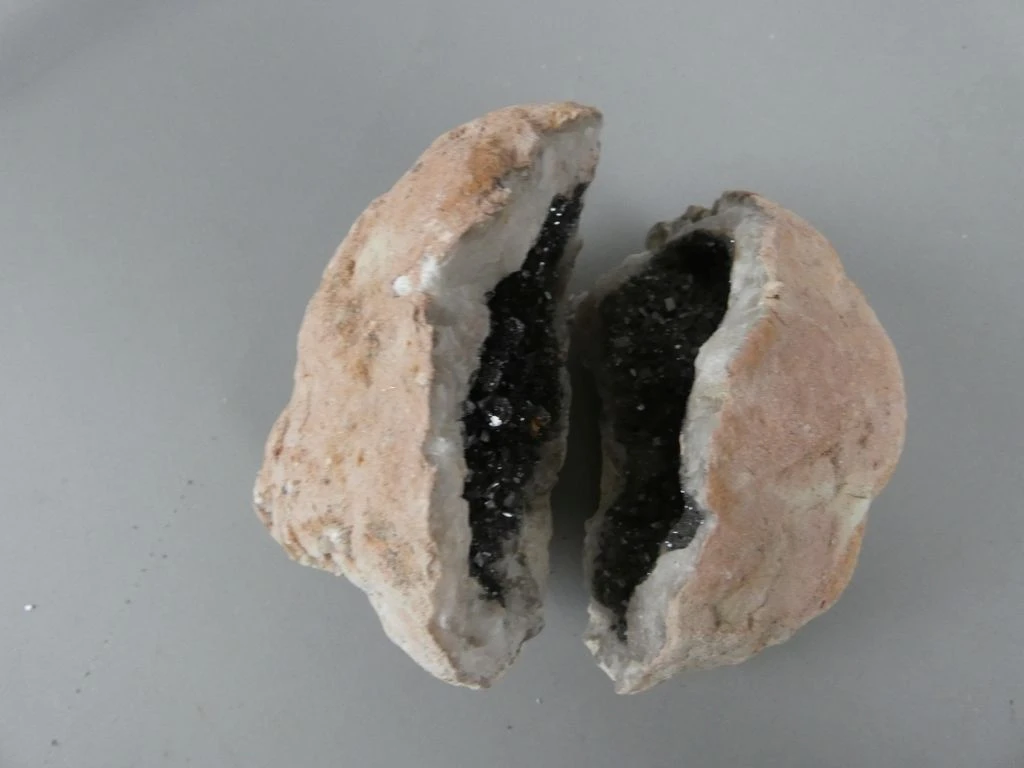Set van 5 geode en kristal stenen - foto 16