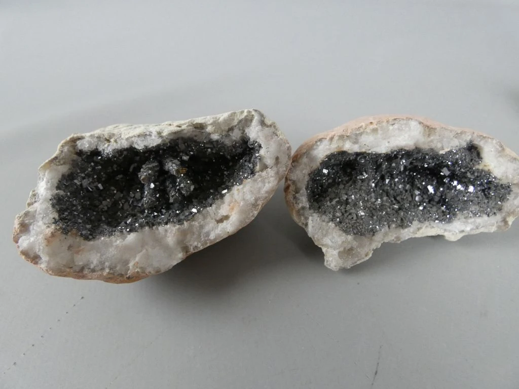Set van 5 geode en kristal stenen - foto 2