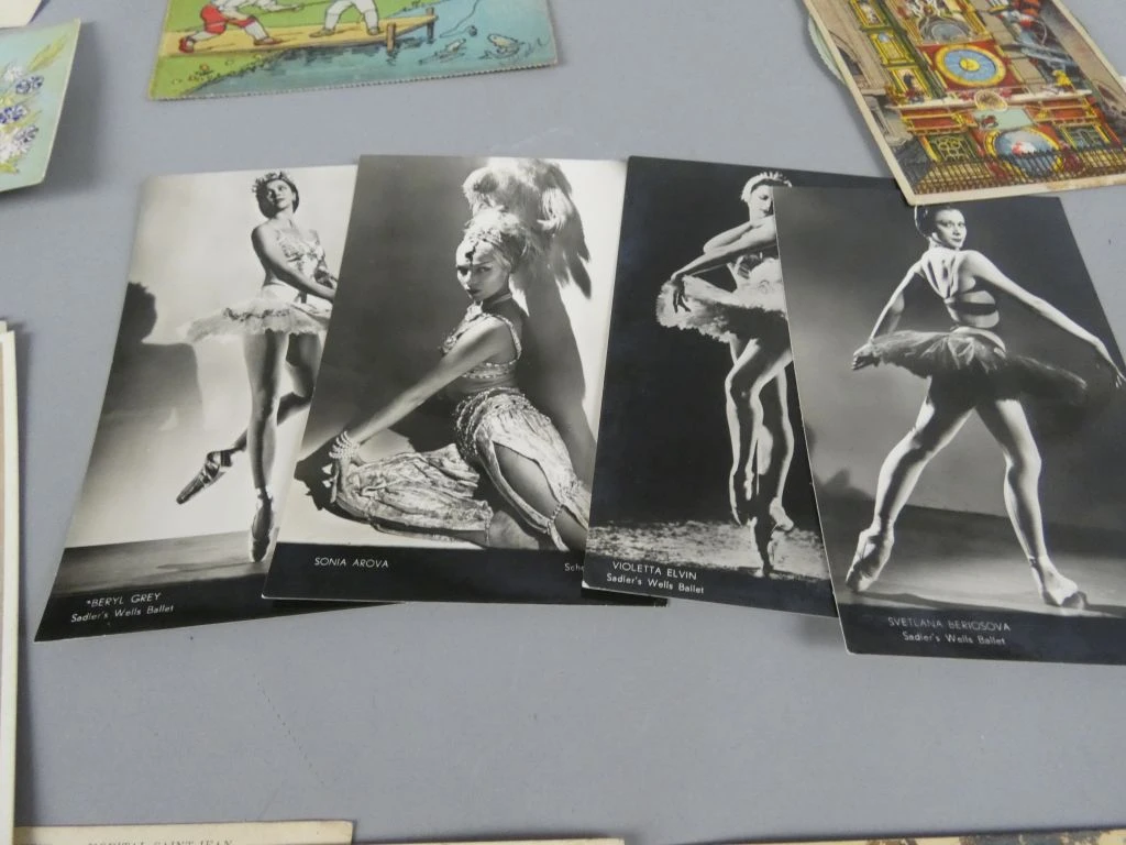 Verzameling diverse ansichtkaarten en prentbriefkaarten - foto 13