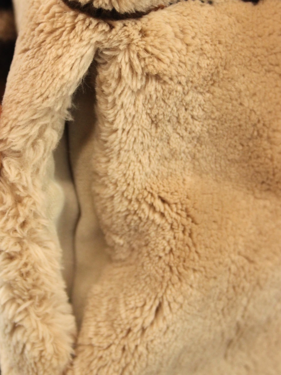 ZUKI - Exclusieve Canadese faux fur mantel - beige met bruine details - made in Canada - foto 5