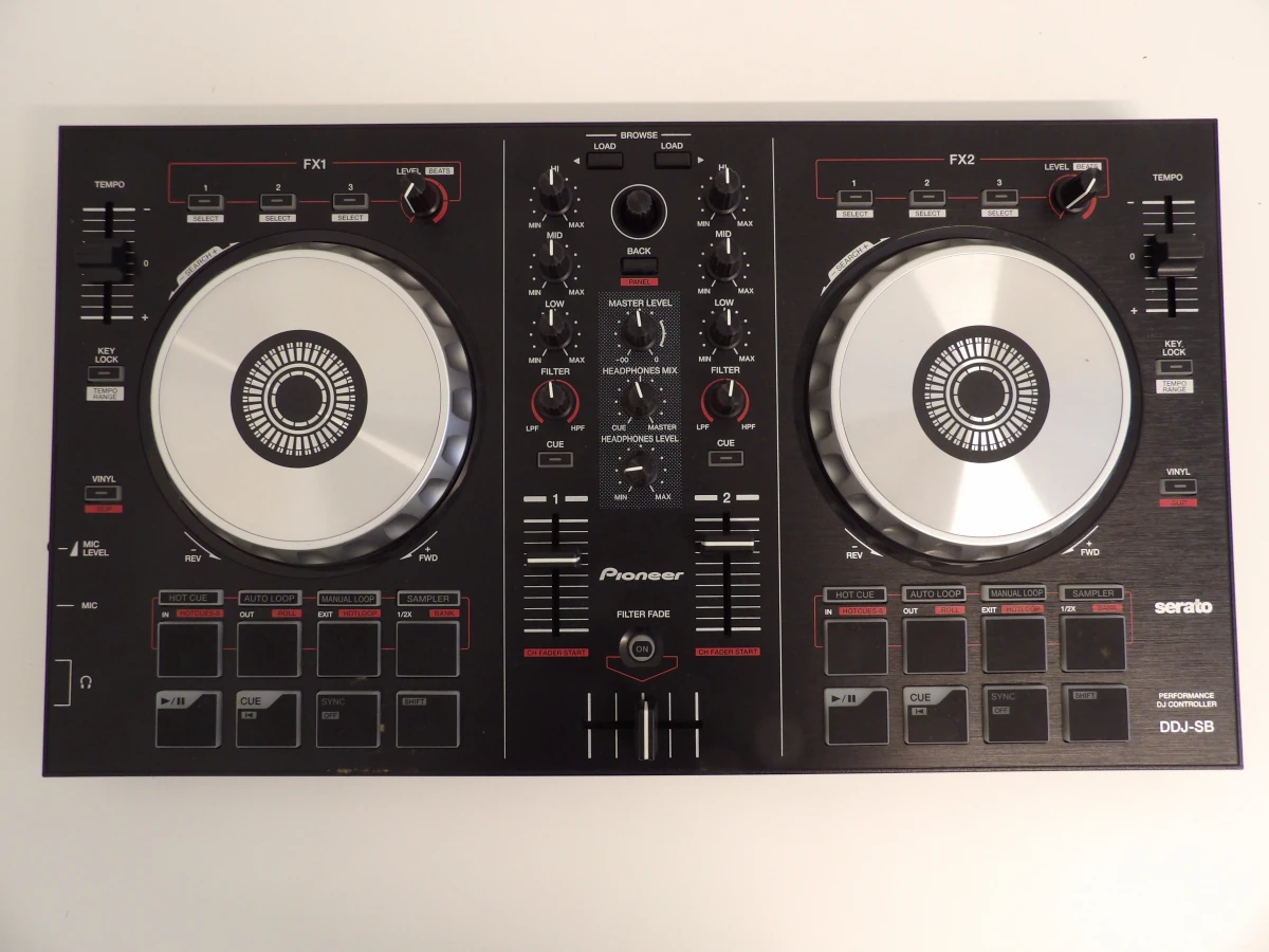 Pioneer DJ DDJ-SB - foto 3