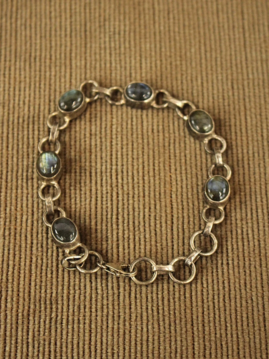 Sterling zilveren armband met labradoriet cabochons - foto 3