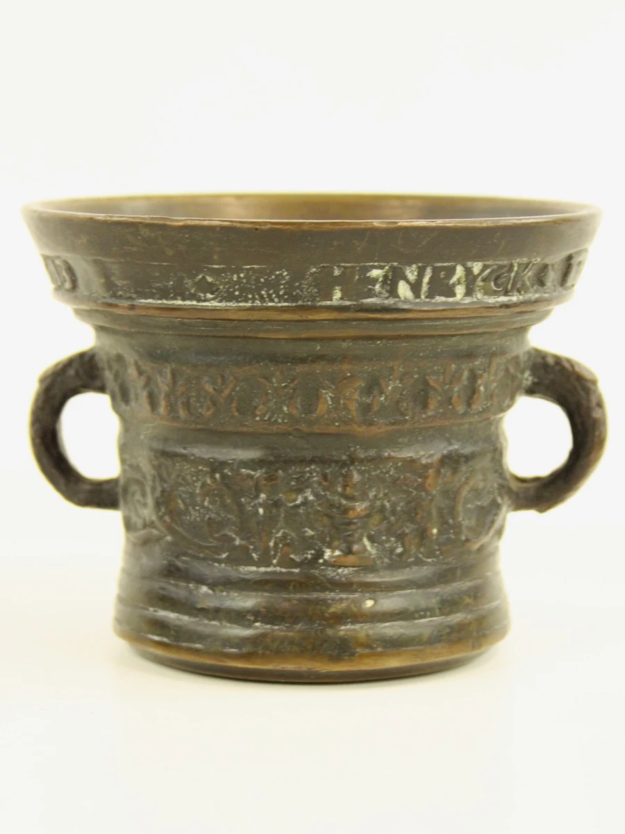 Set van 4 zware bronzen verzamelobjecten – Gotisch & Renaissance stijl - foto 2