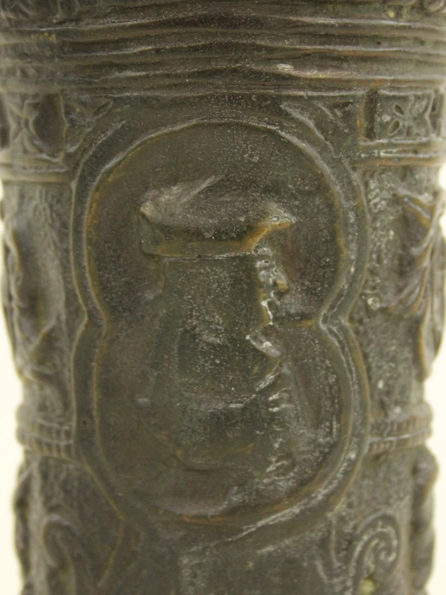 Set van 4 zware bronzen verzamelobjecten – Gotisch & Renaissance stijl - foto 21