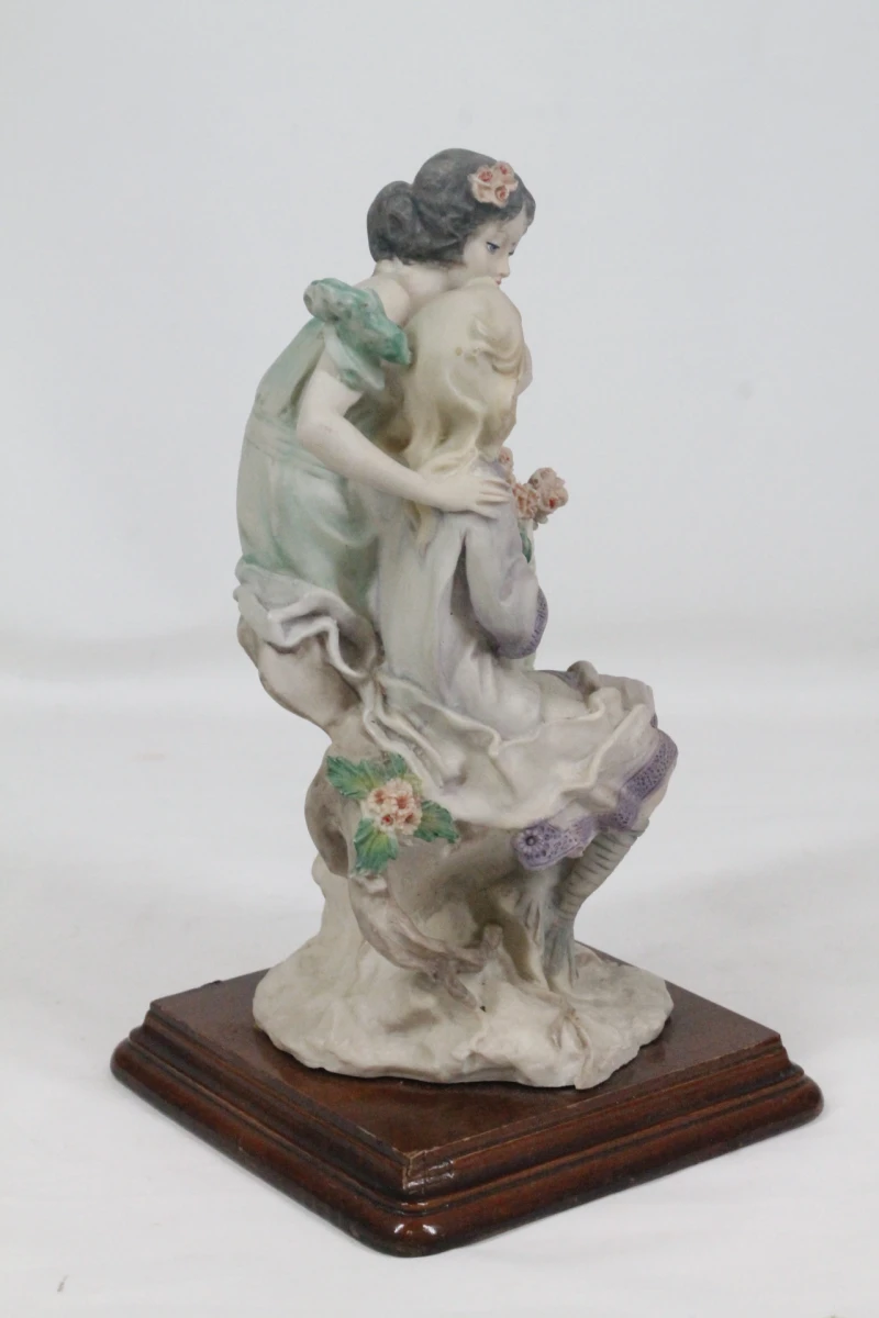 Vintage Capodimonte-harsbeeldje: Maternity - foto 3