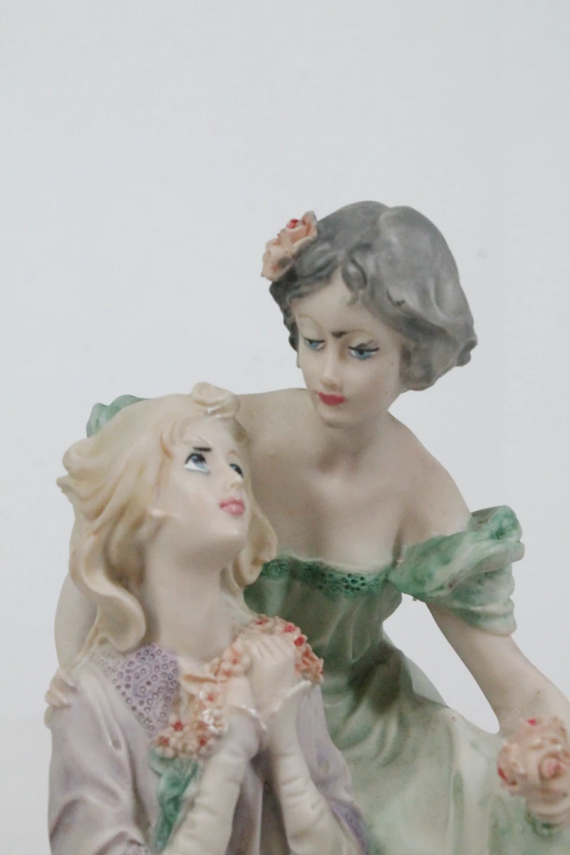 Vintage Capodimonte-harsbeeldje: Maternity - foto 6