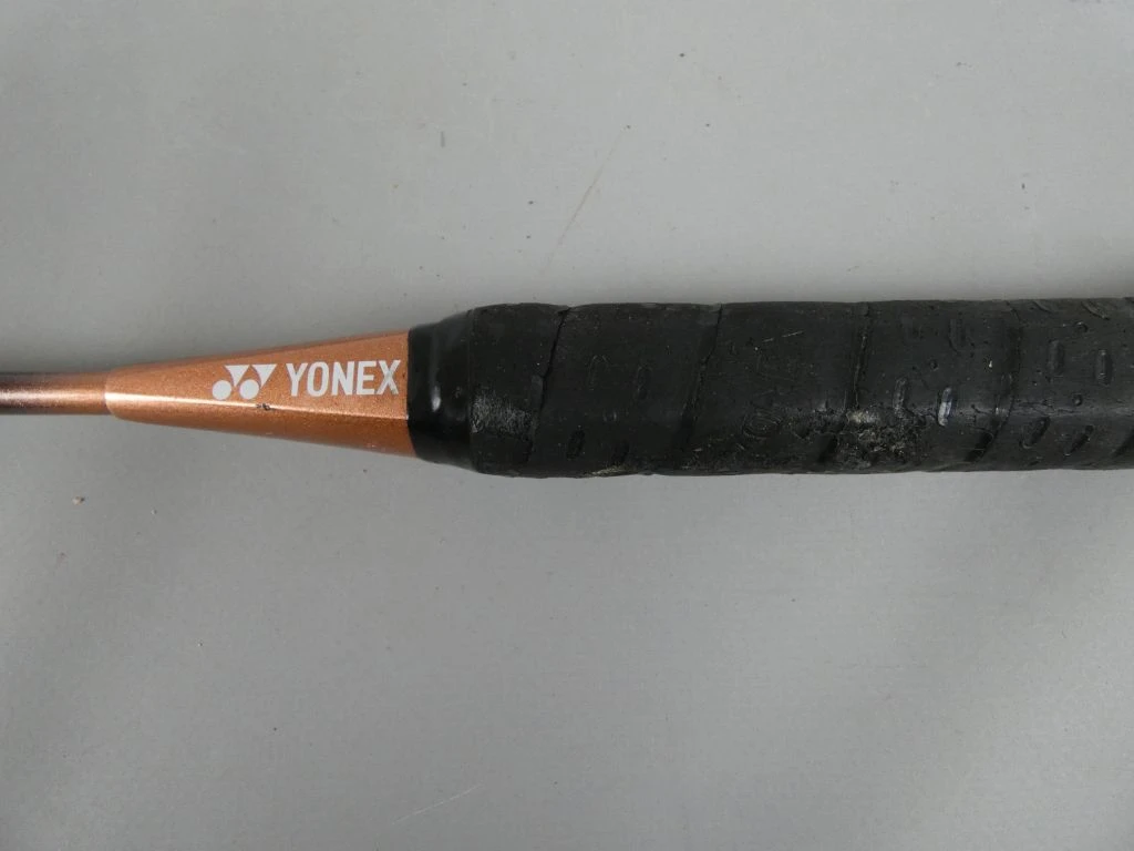Set van 2 Yonex Carbonex 6000 DF badmintonrackets - foto 4