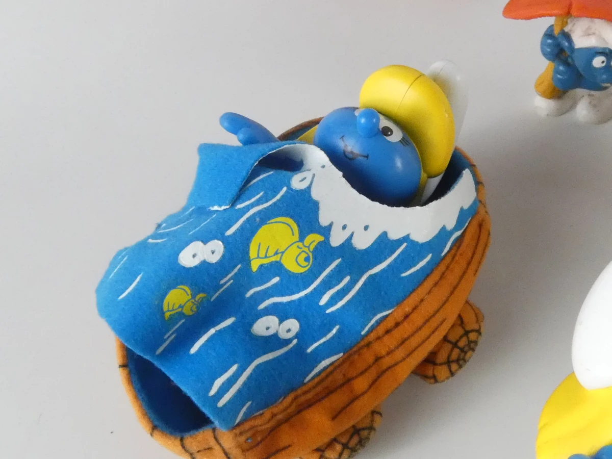Lot van Smurfenfiguren met Gargamel-knuffel. - foto 5