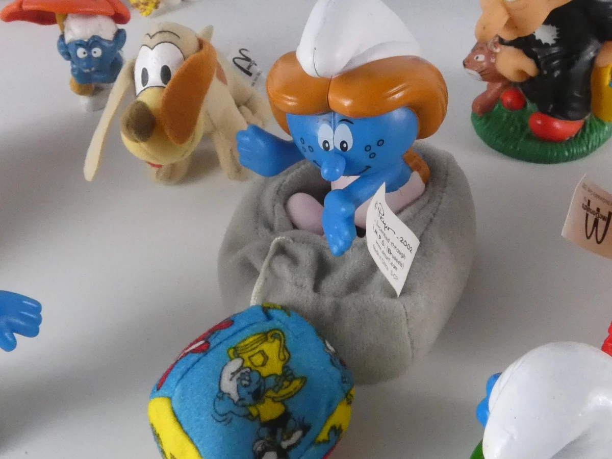 Lot van Smurfenfiguren met Gargamel-knuffel. - foto 12