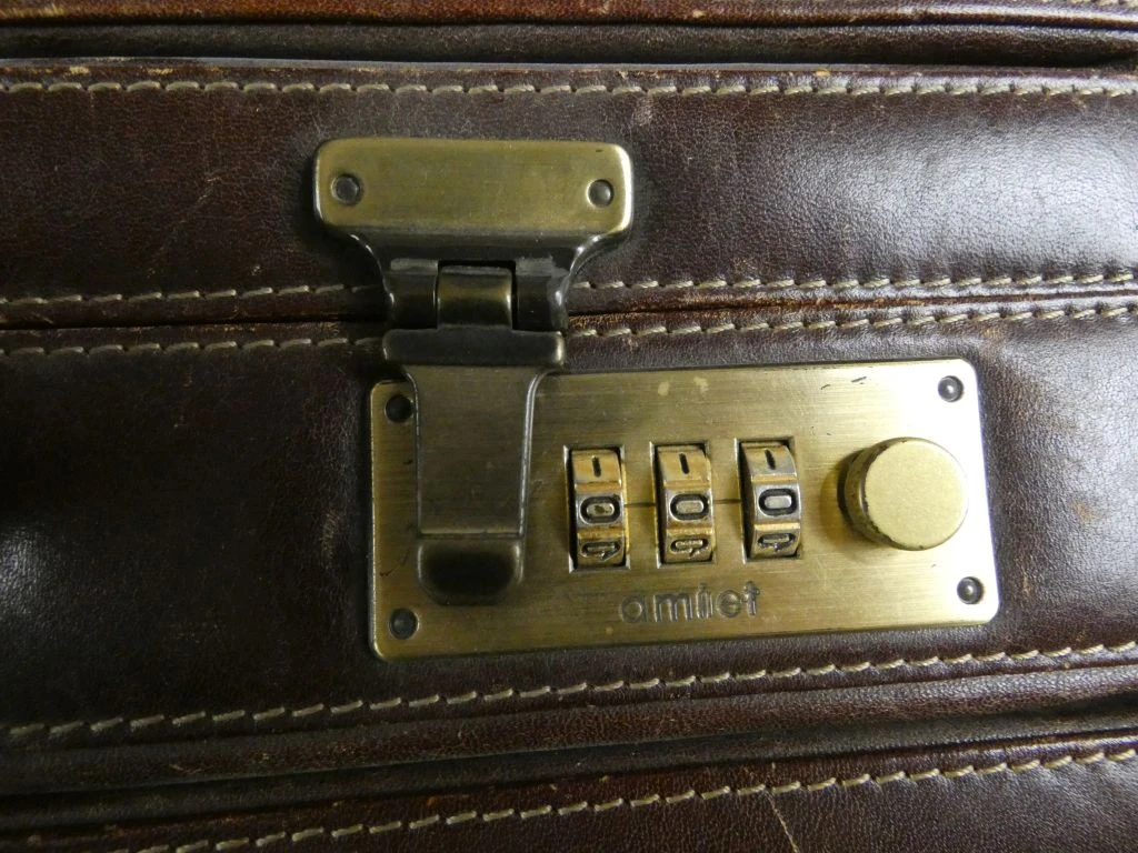 Vintage leren aktetas met cijferslot - foto 12